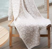Load image into Gallery viewer, Barefoot Dreams - CozyChic Barefoot in the Wild Throw Blanket - Cream/Stone

