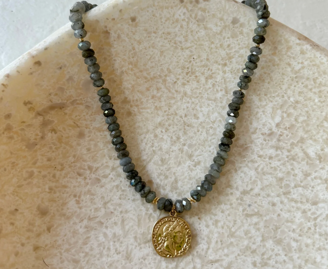 House of Olia - Brindi Labradorite Necklace