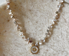 Load image into Gallery viewer, House of Olia - Cricoa Freshwater Pearl Necklace
