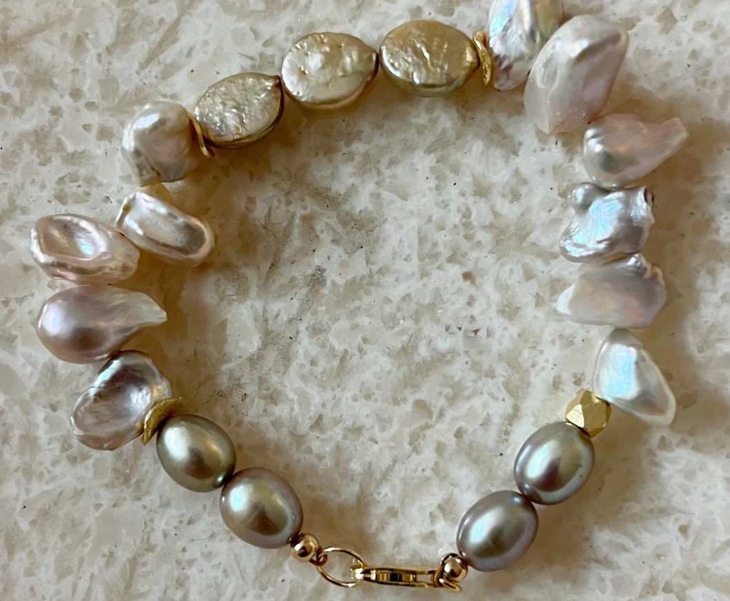 House of Olia - Opalis Freshwater Pearl Bracelet