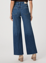 Load image into Gallery viewer, Paige - Anessa 31&quot; Wide Leg Jean - Arpeggio
