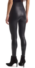 Load image into Gallery viewer, Commando - Faux Leather Legging with Perfect Control - Black
